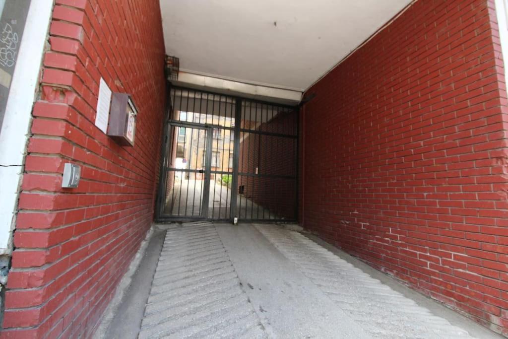 Apartment Drustveni Dom I *